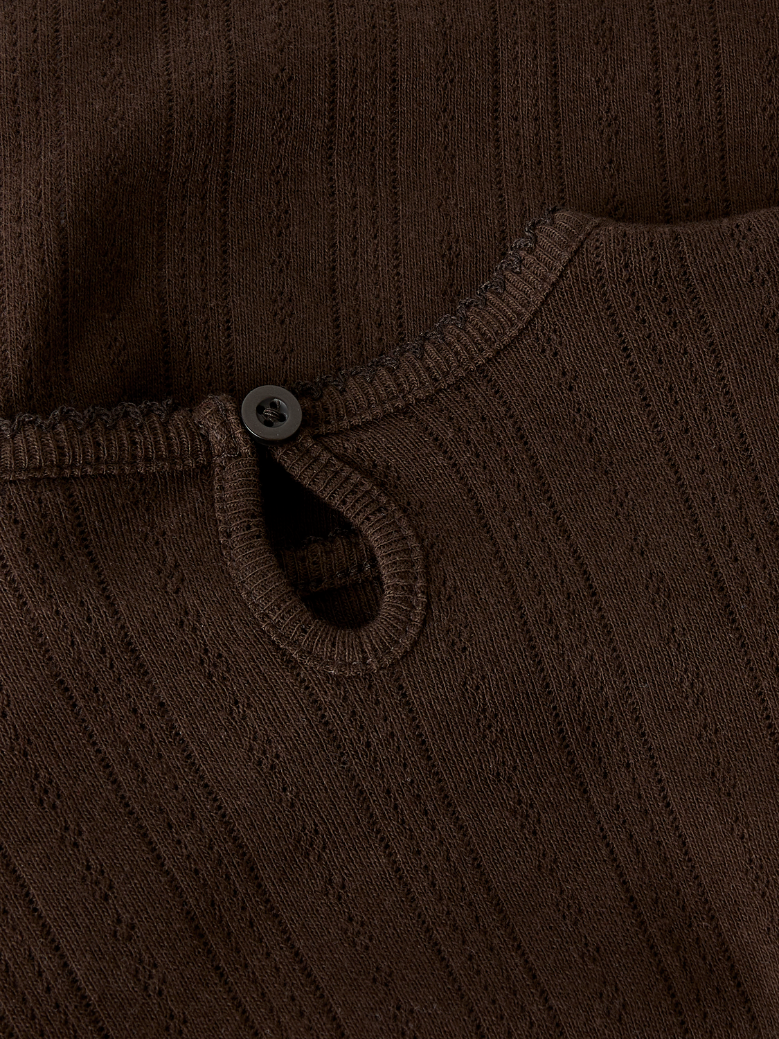 model_shot-front_full